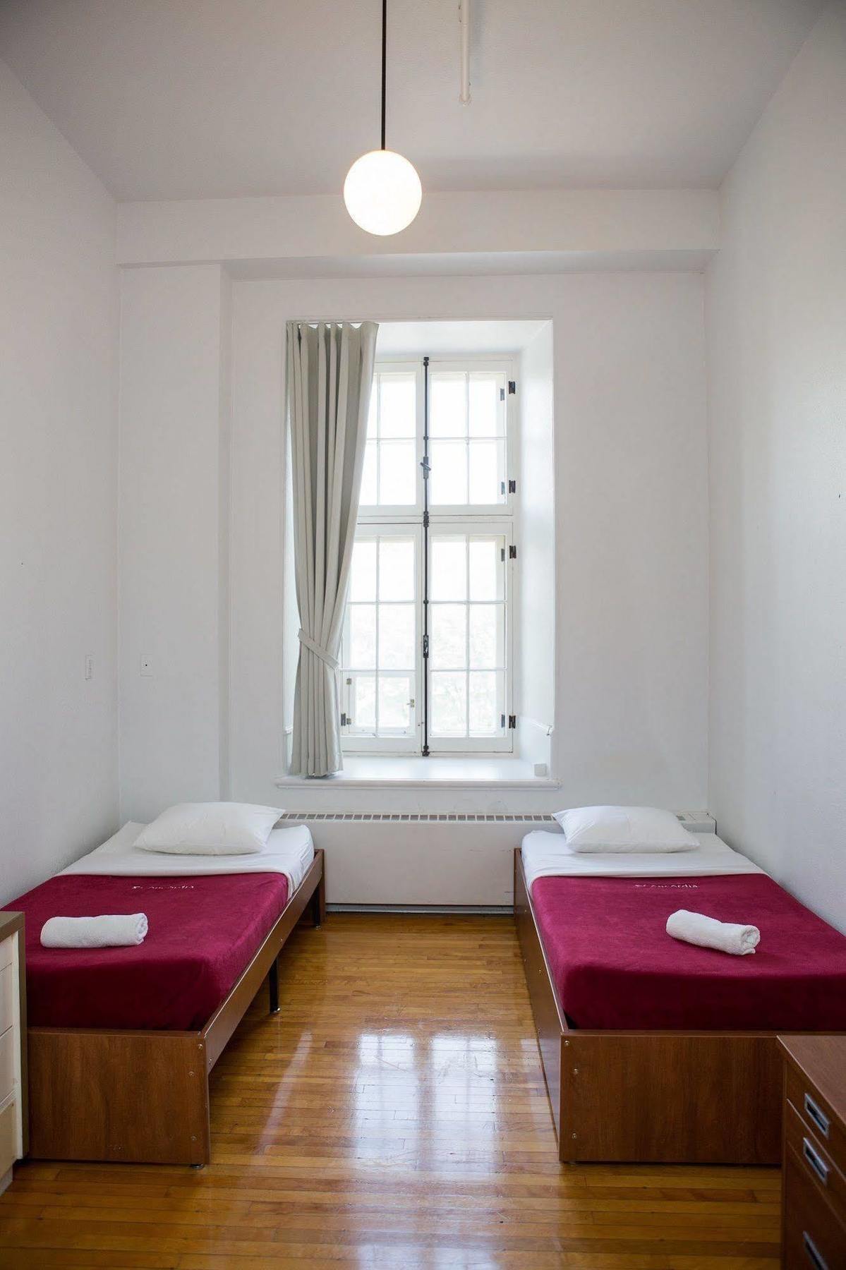 The Grey Nuns Residence By Concordia University Montreal Ngoại thất bức ảnh
